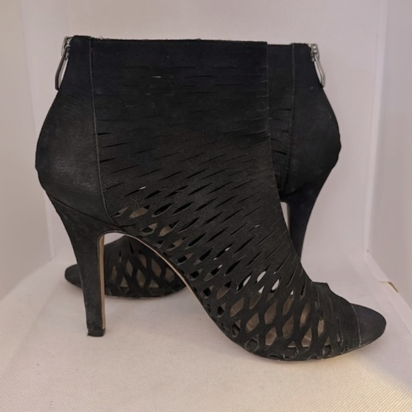 Vince Camuto Black Leather Suede Open Toe Booties Size 9.5 - Picture 7 of 16
